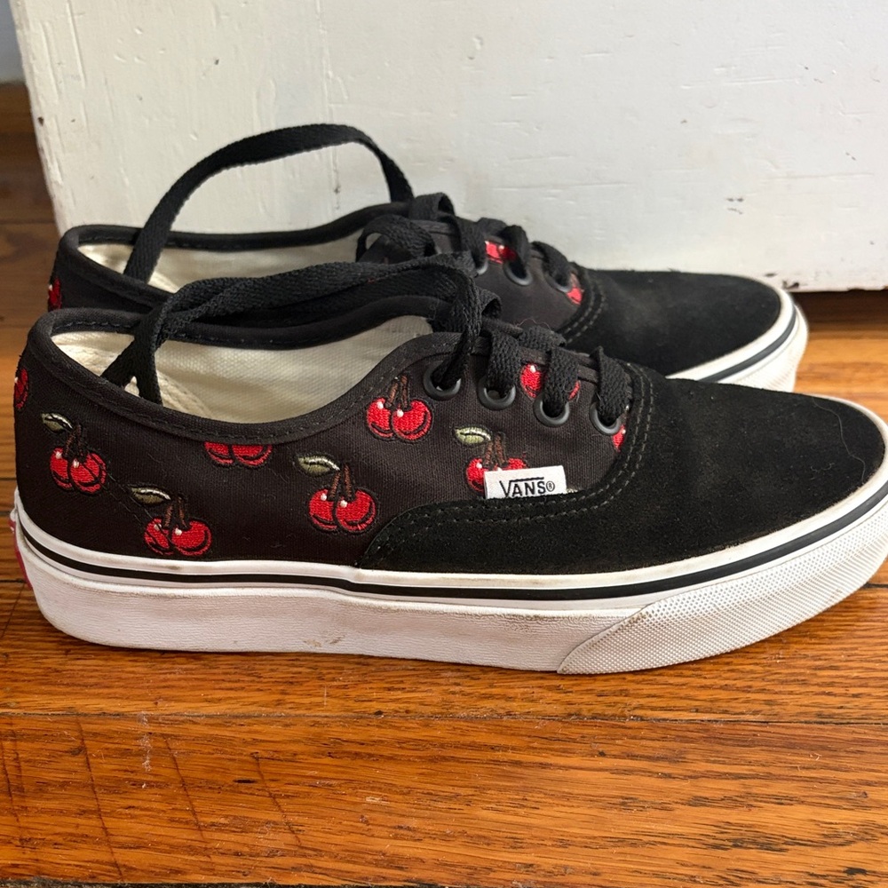 Vans Black Sneakers with Red Cherry Embroidery - Picture 4 of 6